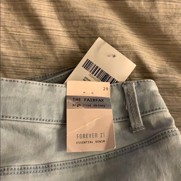 Blue jeans - Picture 2 of 3